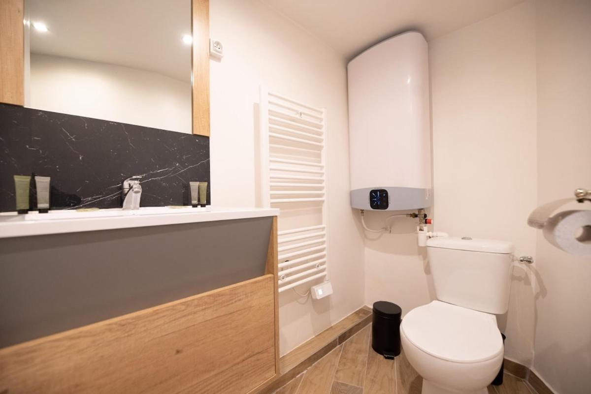 1br#turenne#place Des Vosges Paris